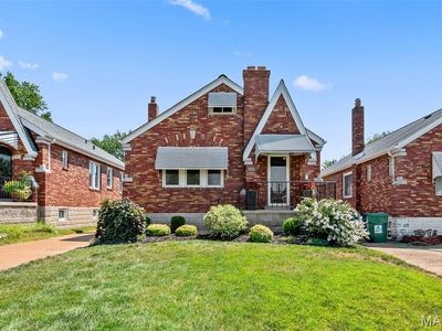 9326 Rambler Dr, Saint Louis, MO, 63123