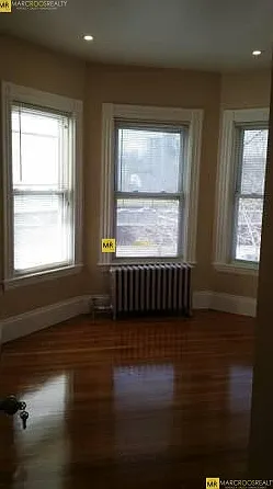 1 bed, 9999 sqft, $1,095 — Photo 3