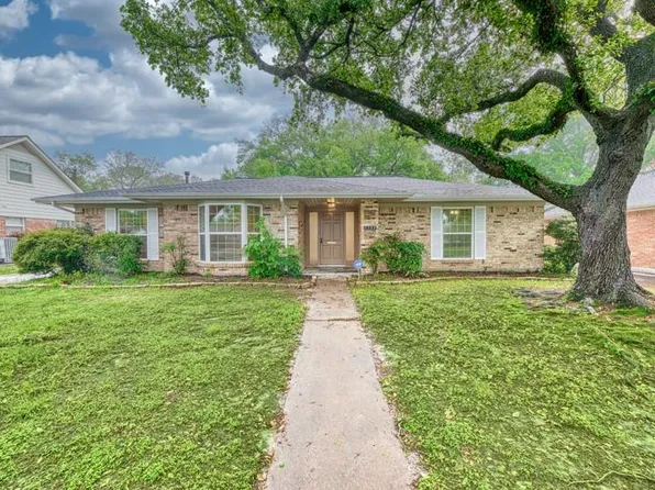 5722 Cheltenham Dr, Houston, TX 77096