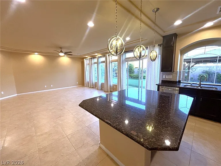 6435 Grande River Ct — Photo 18