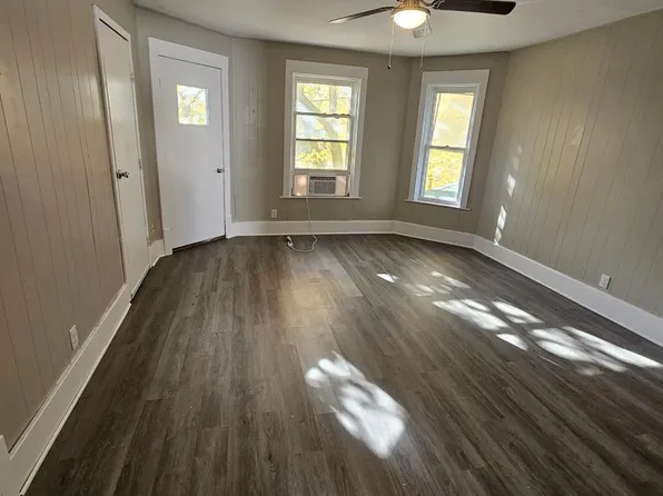 936 Harrison, 936 Harrison Ave #1/2, Beloit, WI 53511