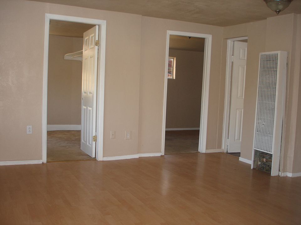 2nd image of 3800 34th St