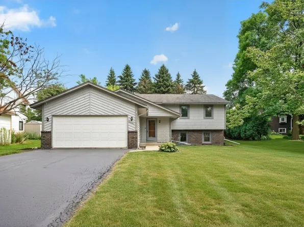 8026 173rd St W, Lakeville, MN 55044