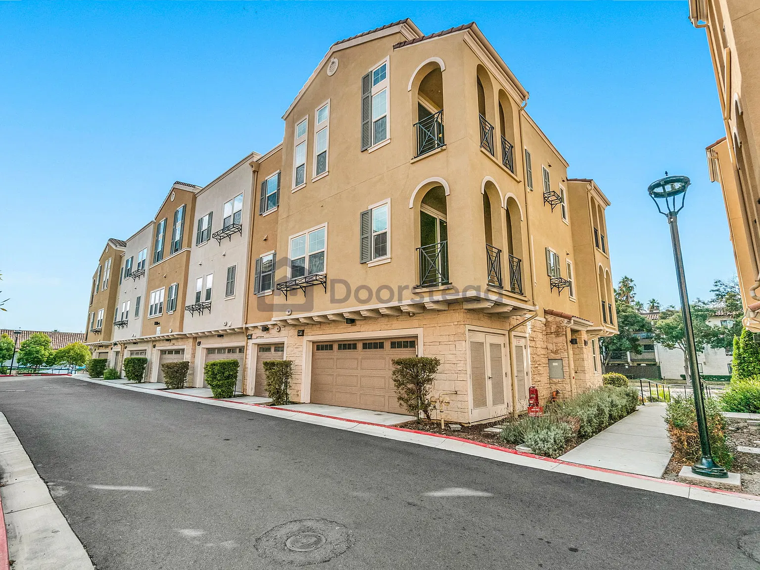 2 bed, 2.5 bath, 1486 sqft, $3,540 — Photo 3