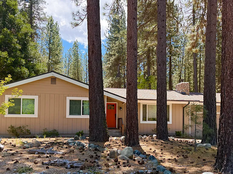 19 Shasta Trl — Photo 2