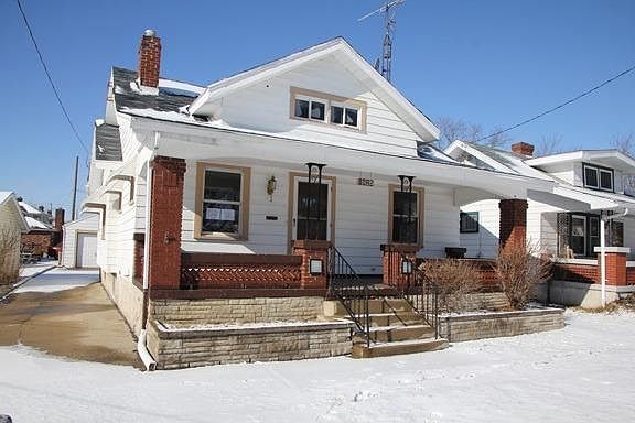 1st image of 1625 Nelson Ave