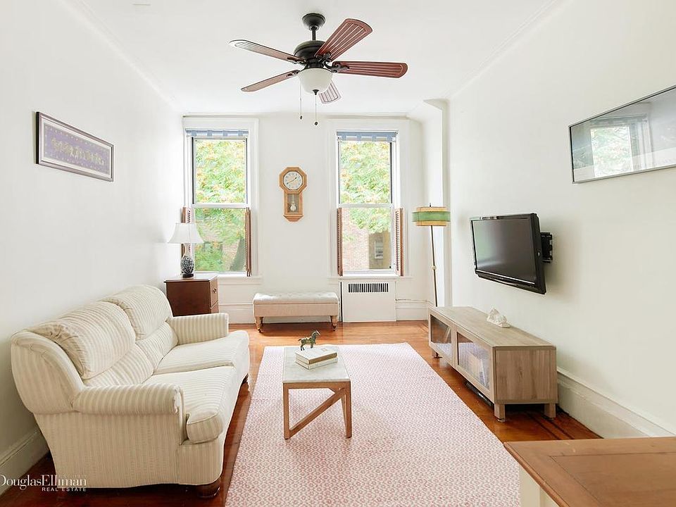1st image of 28 W 87th St APT 4B