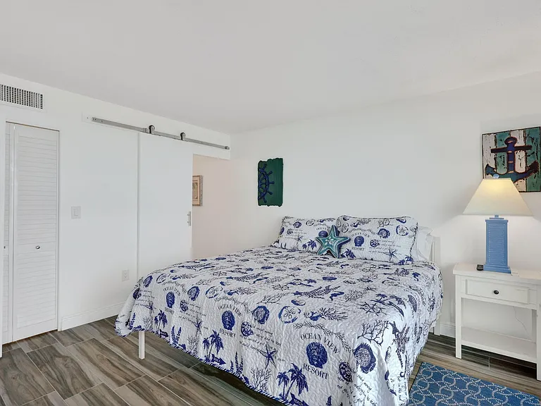 9940 S Ocean Dr #202 — Photo 12