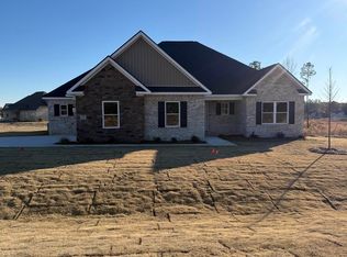 169 Doublegate Dr, Lizella, GA 31052