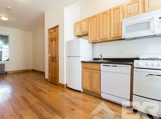 13A Newell St #1RR, Brooklyn, NY 11222