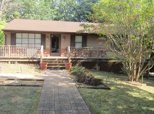 2157 McGhee St, Bedford, VA 24523