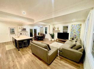 31 Brown Pl, Red Bank, NJ 07701