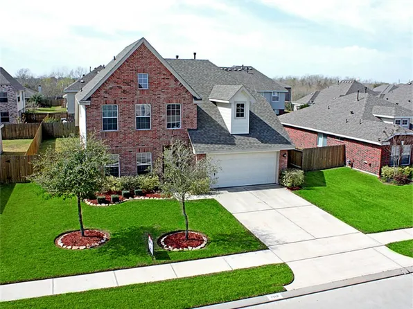 1918 Grand Oak Dr, Pearland, TX 77581