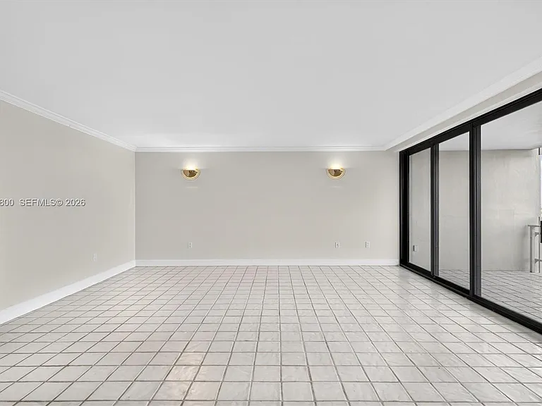 1 Grove Isle Dr #506 — Photo 14
