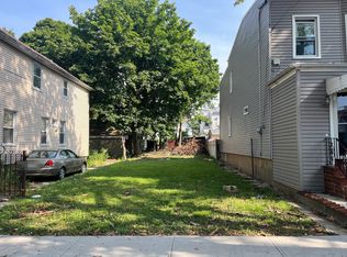 8015 91st Ave, Jamaica, NY 11421