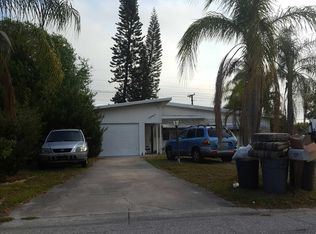 3443 Dudley St, Sarasota, FL 34235