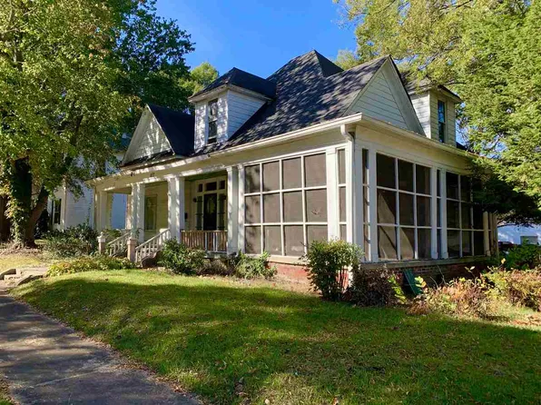 417 N 17th Ave, Humboldt, TN 38343