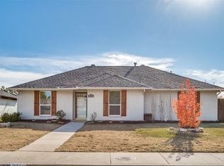 2316 Daybreak Dr, Dallas, TX 75287