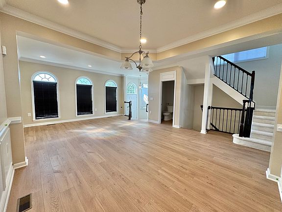 4th image of 16315 Flotsam Ln
