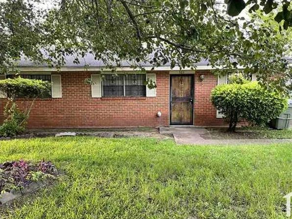 523 Woodbrook Dr, Montgomery, AL 36110