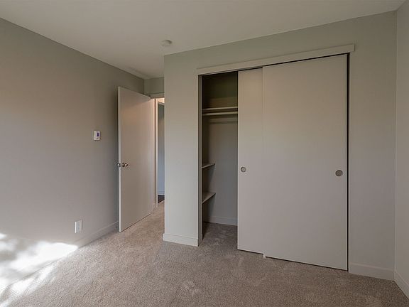 2nd image of 1901 E Fir St #103