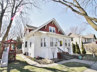 108 S Maple St, Watertown, WI 53094