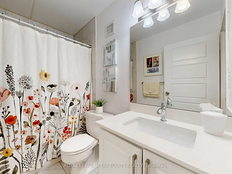 2 Glamorgan Ave #212 — Photo 13