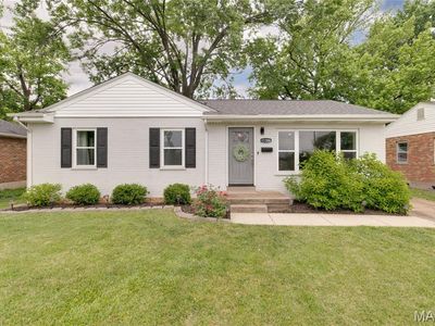 11306 Manchester Rd, Saint Louis, MO, 63122