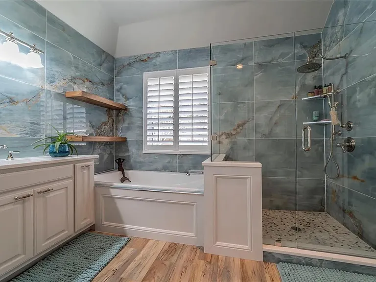 1510 Pecan Valley Ct — Photo 14