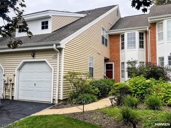 198 Zeppi Ln, West Orange Twp., NJ 07052