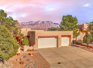 2045 Clearwater Loop NE, Rio Rancho, NM 87144