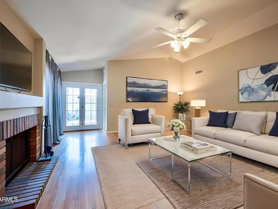 4527 E Amberwood Dr, Phoenix, AZ, 85048