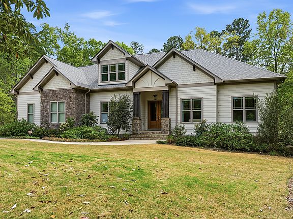 3rd image of 10004 Sand Creek Ct