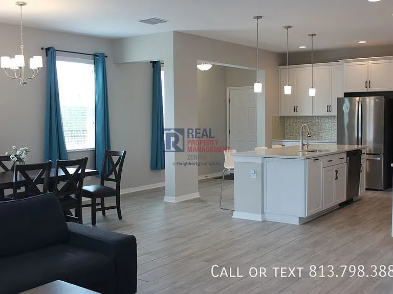 2454 Stapleford Pl — Photo 8