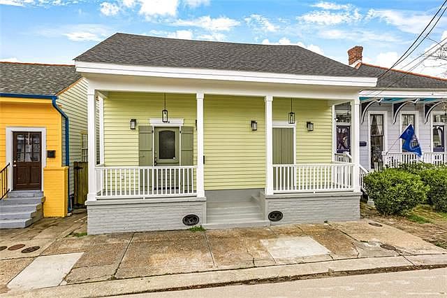 1st image of 2316 Annunciation St