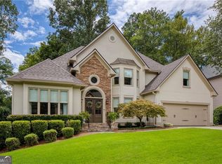 2080 Hembree Grove Dr, Roswell, GA 30076