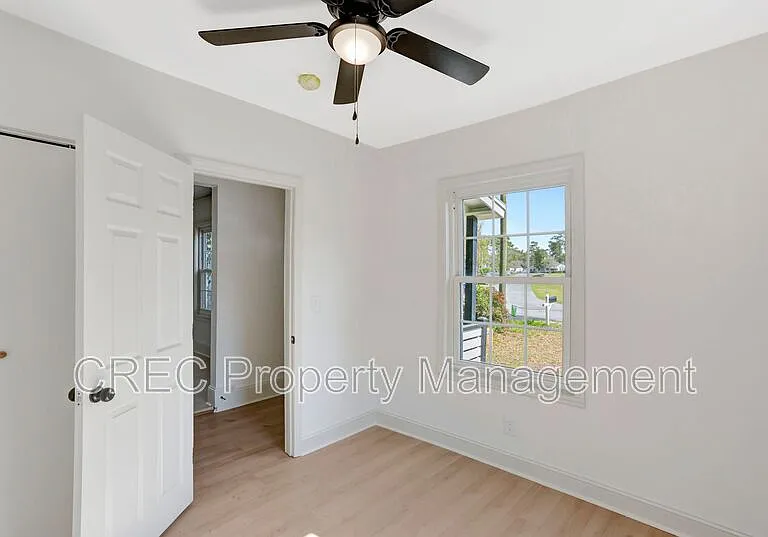 2642 Ferrara Dr — Photo 21