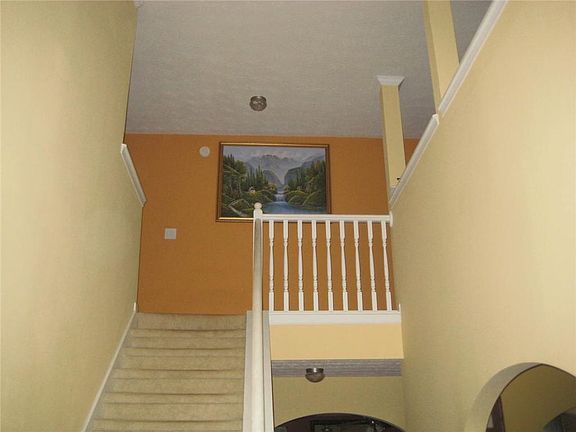 4th image of 3715 Renfroe Ave