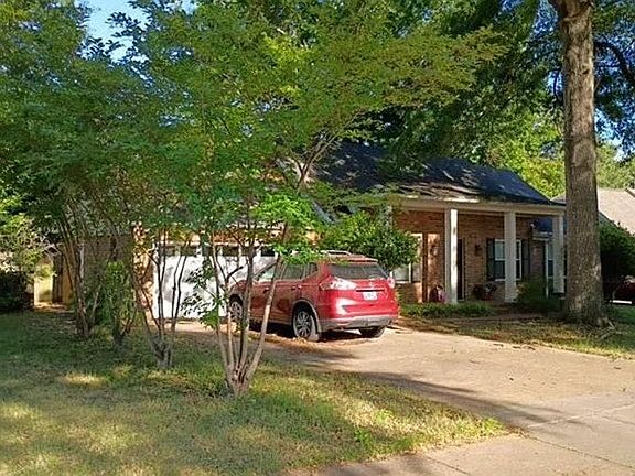 3rd image of 2992 Charles Bryan Rd