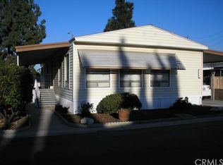 1325 Shadowglen Way, Corona, CA 92882