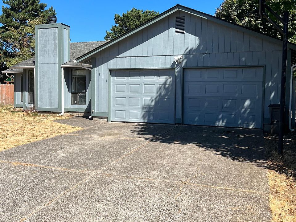 1st image of 1111 SE 146th Ct