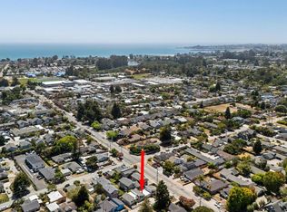 1524 17th Ave APT A, Santa Cruz, CA 95062