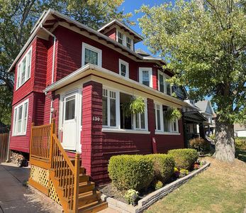 130 Wallace Ave, Buffalo, NY, 14214