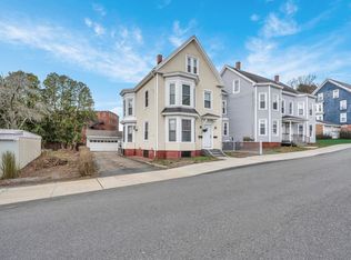 60 Beach St, Haverhill, MA 01832