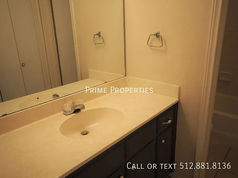 1401 Hermitage Dr — Photo 21