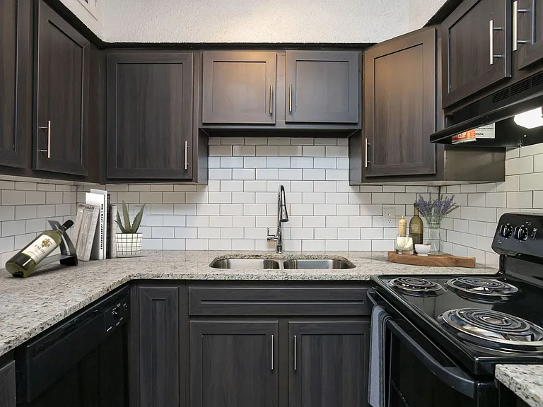 Magnolia Place — Photo 16