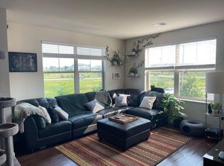 9615 Harvest Moon Ln APT 220, Verona, WI 53593