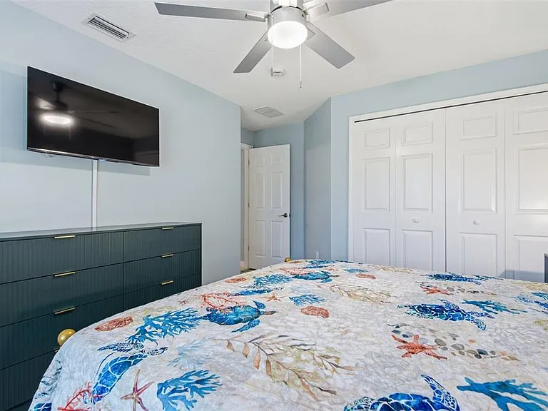 6 Burrell Pl — Photo 36