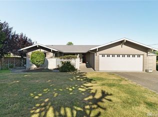 341 Mackenzie Dr, Camano Island, WA 98282