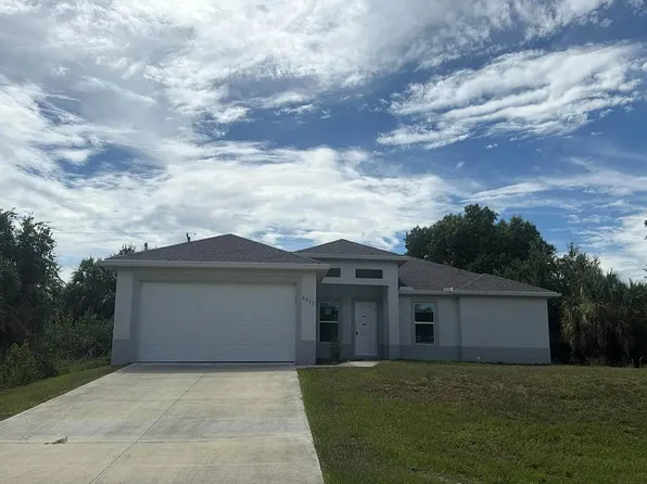 6037 Lacota Ave, Fort Myers, FL 33905